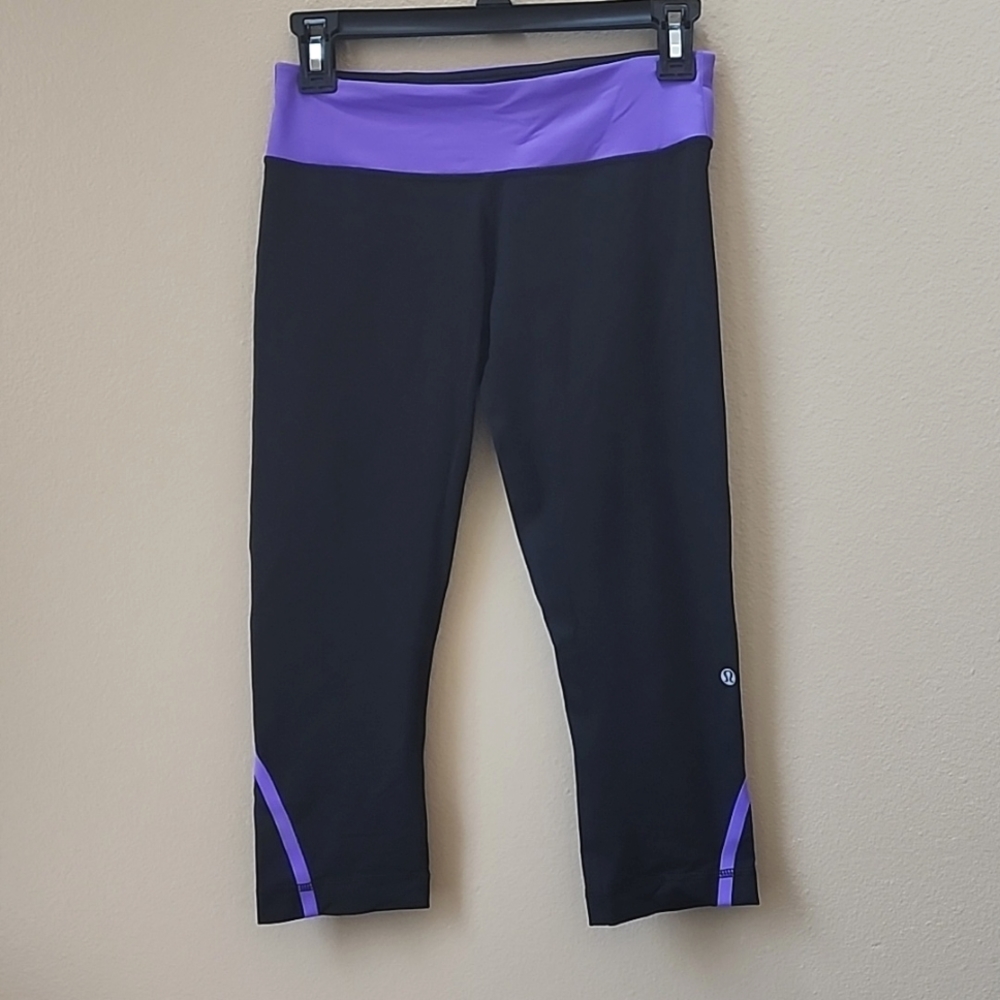 Lululemon Athletica Black Workout Tight/Capri Leggings